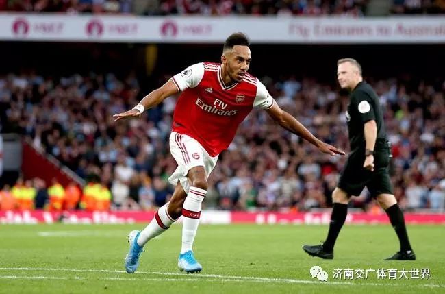  利物浦客场险胜布伦特福德，萨拉赫制胜球定江山  